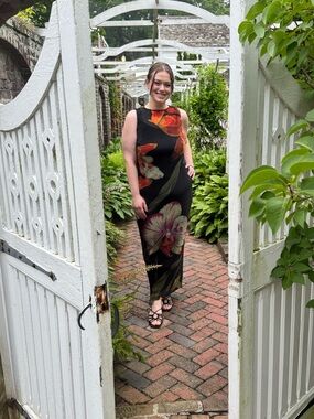 Meet your Posher, Hayley